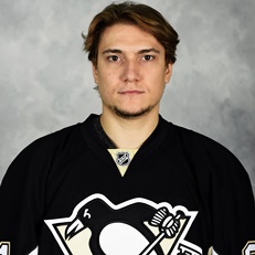 CRANBERRY TOWNSHIP, PA – SEPTEMBER 17: Sergei Plotnikov of the Pittsburgh Penguins poses for his official headshot for the 2015-2016 season on September 17, 2015 at the UPMC Lemieux Sports Complex in Cranberry Township, Pennsylvania. (Photo by Joe Sargent/NHLI via Getty Images)*** Local Caption ***