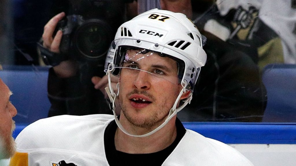 sidney crosby missing teeth